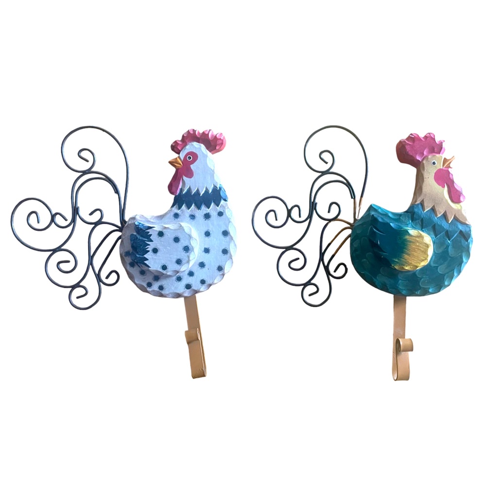 Cute ceramic Hen and roster decore hook for kitchen or bathroom towels.